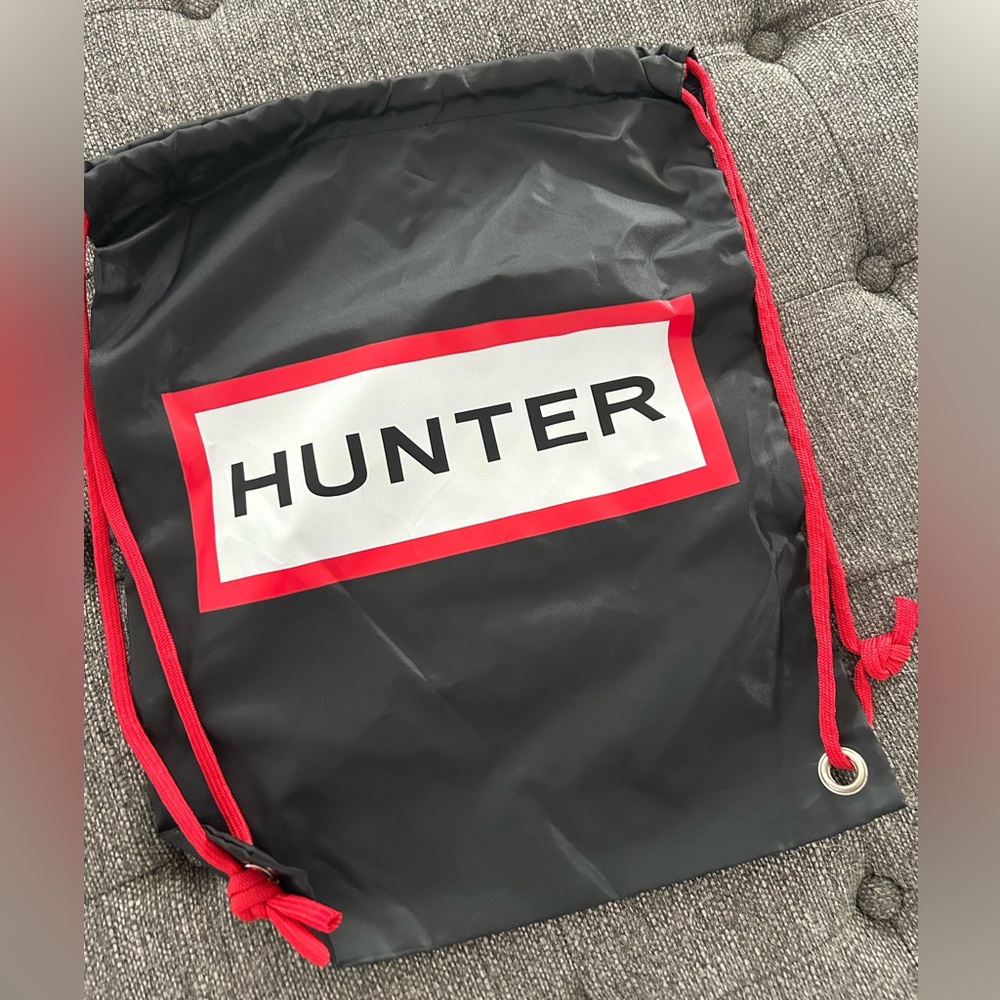 Brand New Hunter Drawstring Backpack - image 1